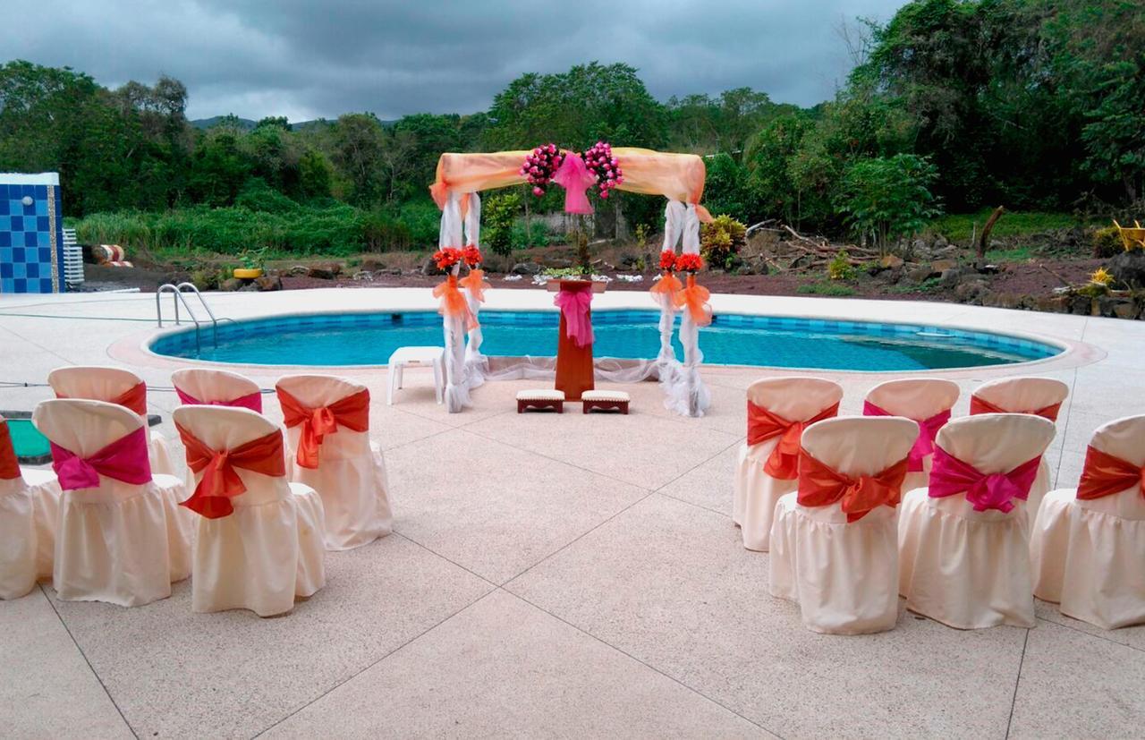 Galapagos Tortuga Bay Hotel Puerto Ayora  Buitenkant foto