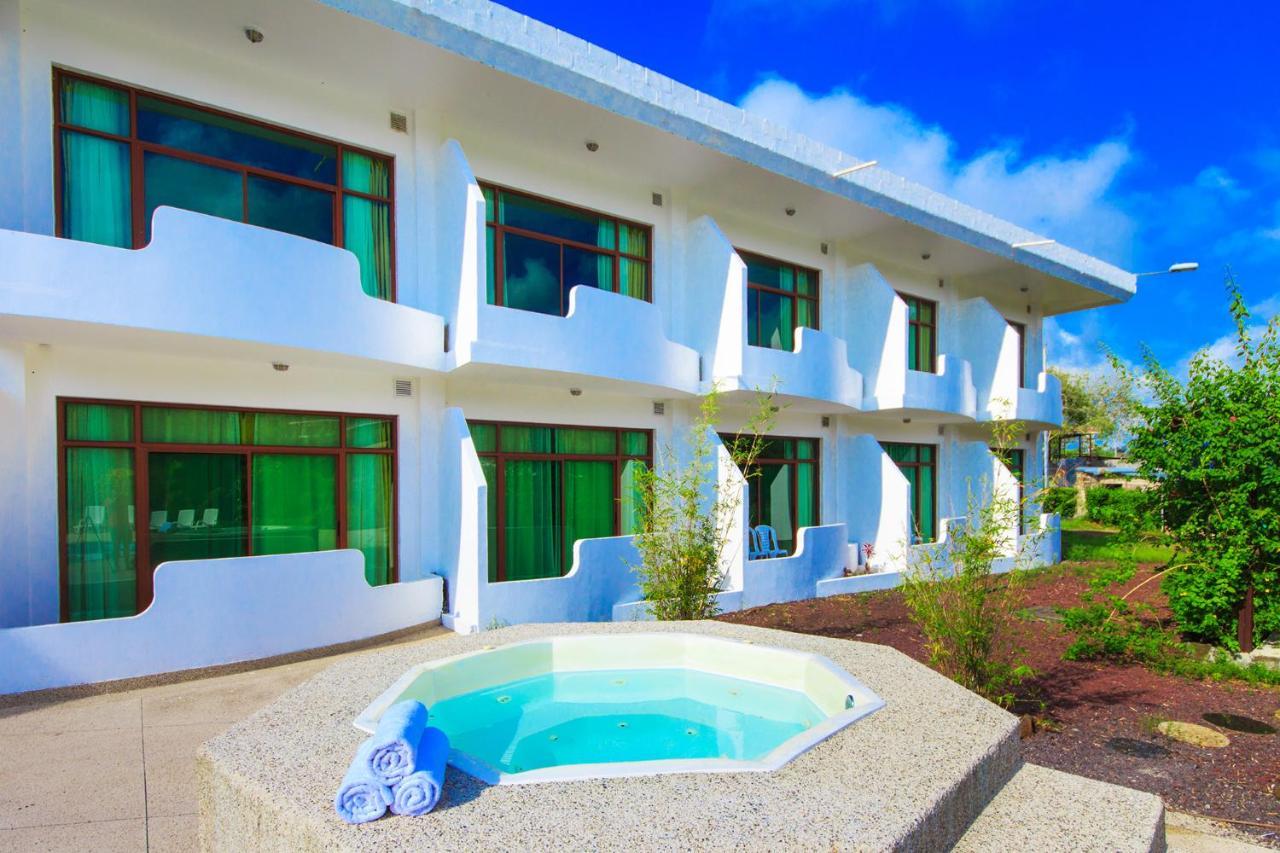Galapagos Tortuga Bay Hotel Puerto Ayora  Buitenkant foto