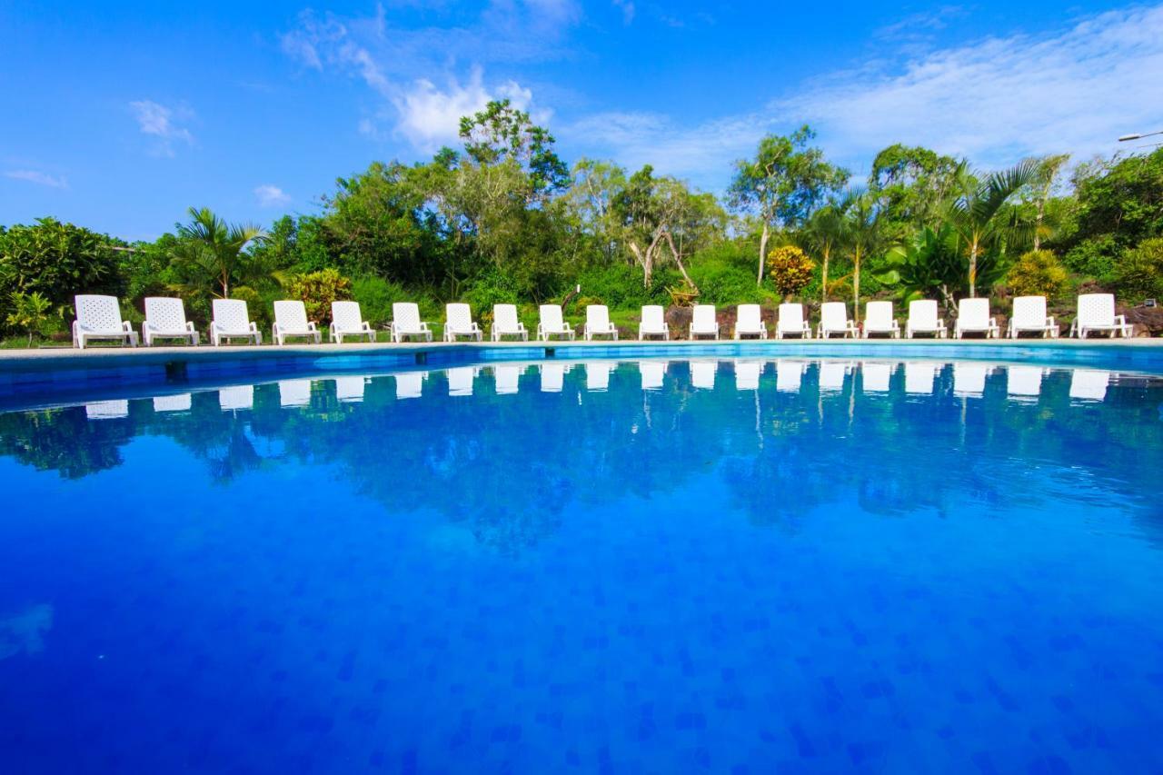 Galapagos Tortuga Bay Hotel Puerto Ayora  Buitenkant foto